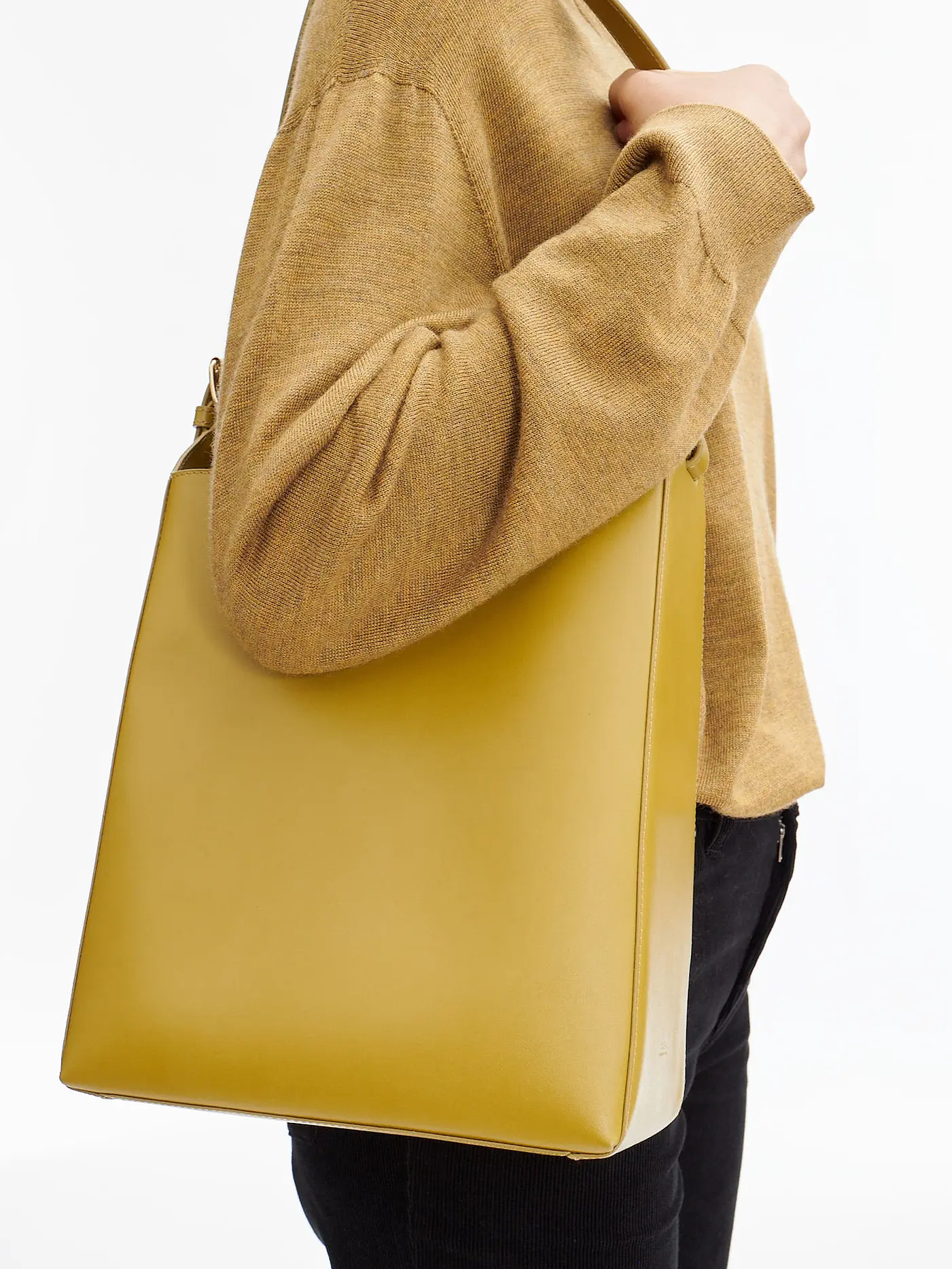 A.P.C. | Ledertasche - Umhängetasche VIRGINE | 